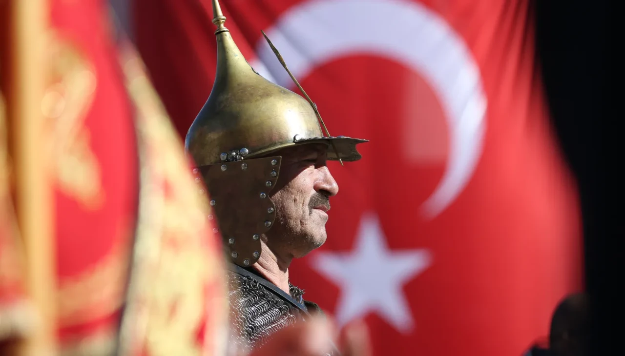 Kars’ın düşman işgalinden kurtuluşunun 105. yılı törenlerle anıldı