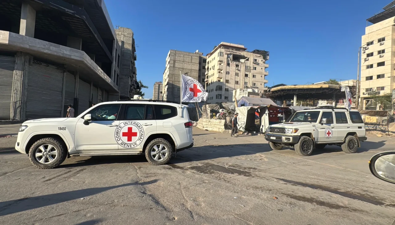 Gazze ateşkesinde takas başladı: 7 esir serbest bırakıldı