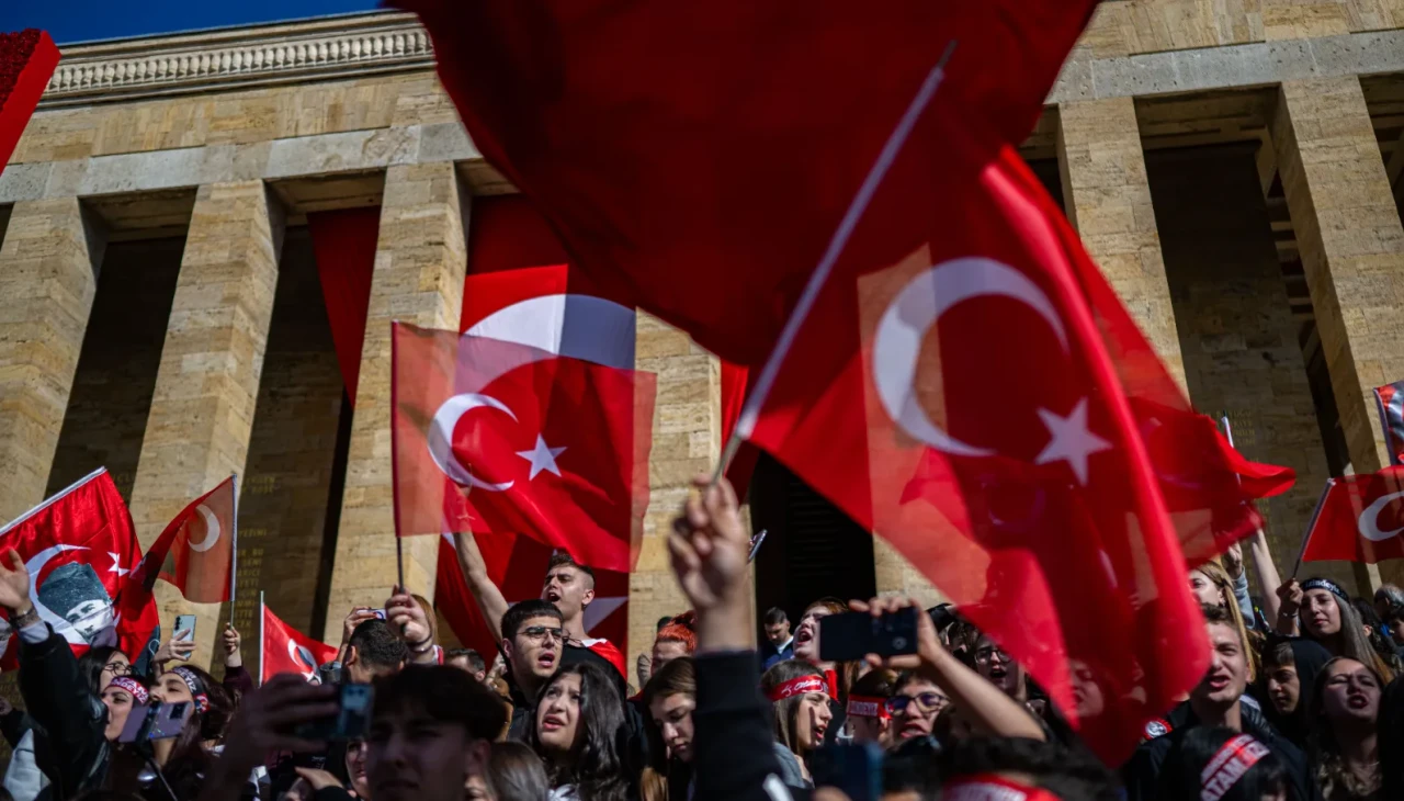 Türkiye Cumhuriyeti 102. yaşında Anıtkabir'de coşkulu kutlama