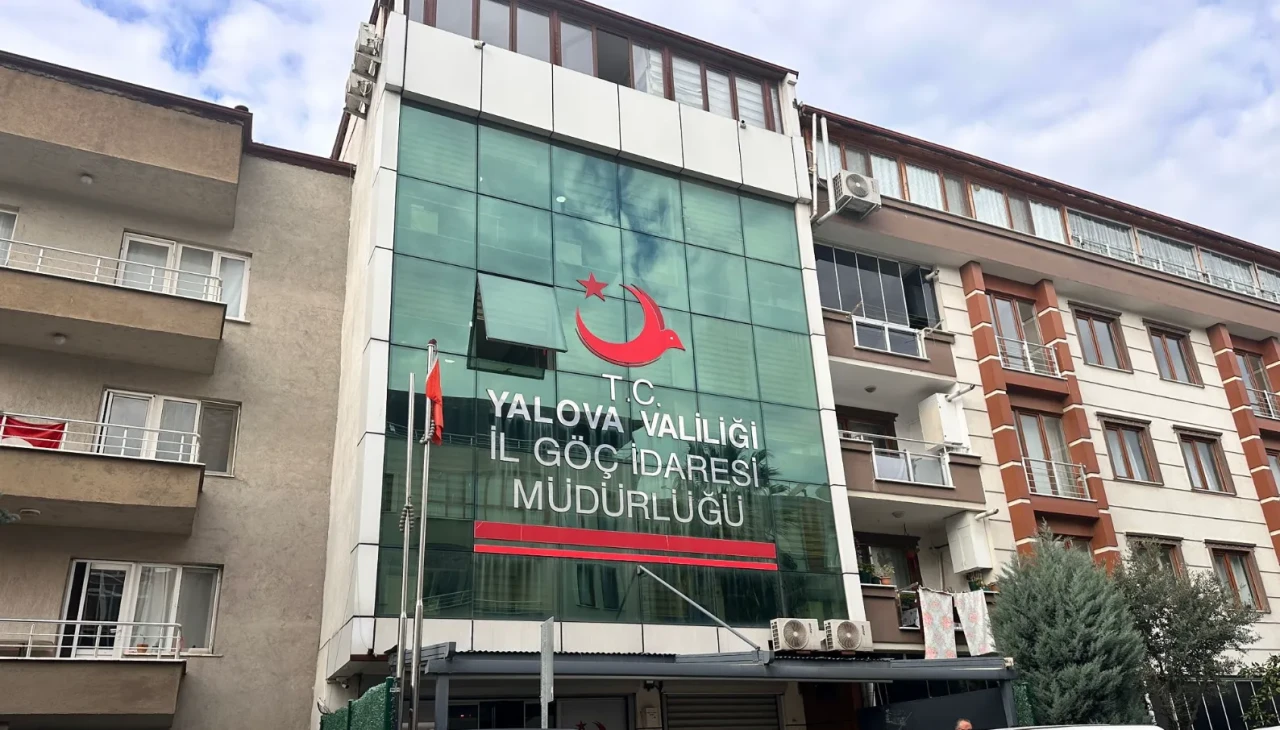 Yalova'da Göç İdaresi'nde rüşvet skandalı: 8 gözaltı