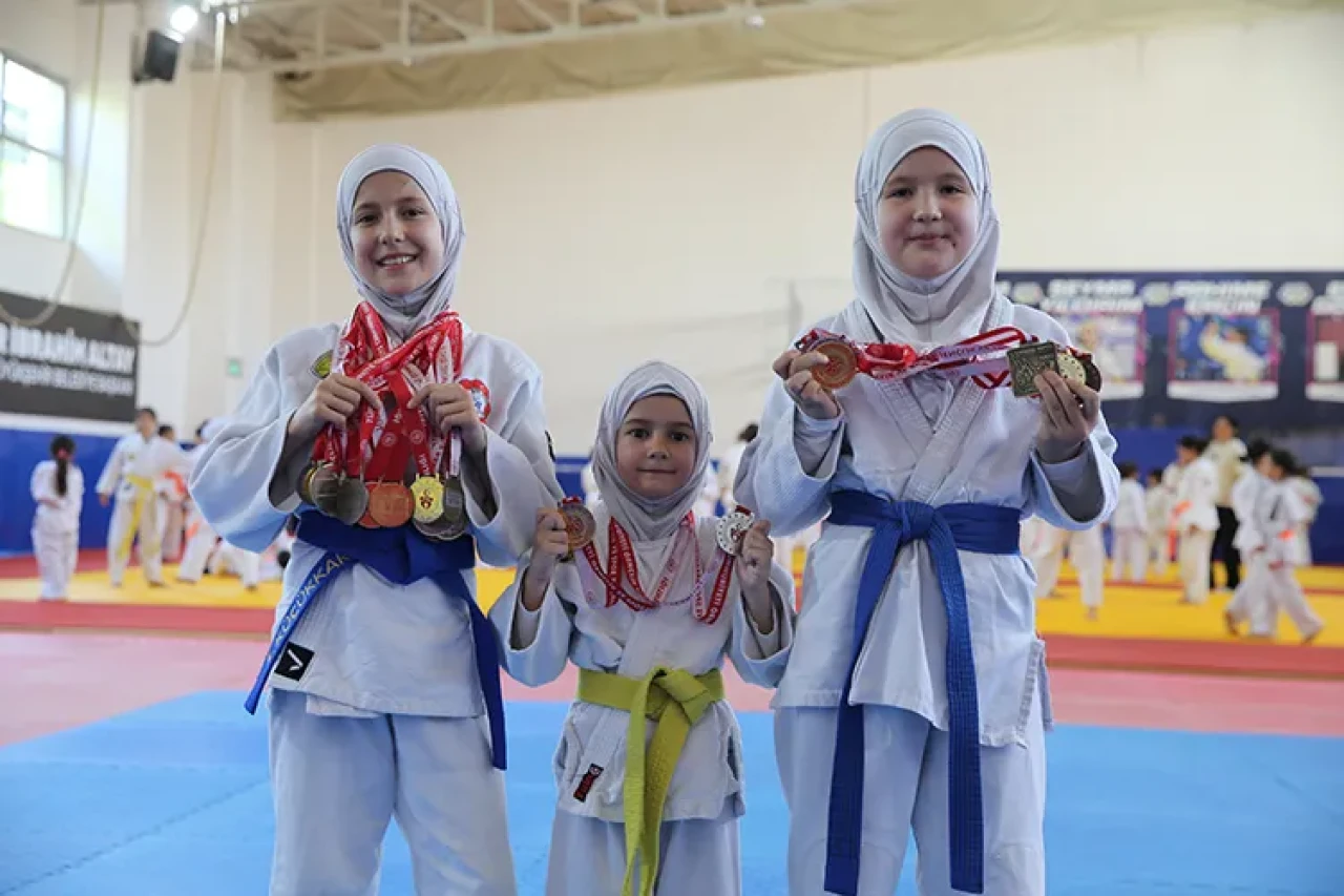 Konya'da Judo tutkusu kardeşleri buluşturdu: Olimpiyat hedefi peşinde