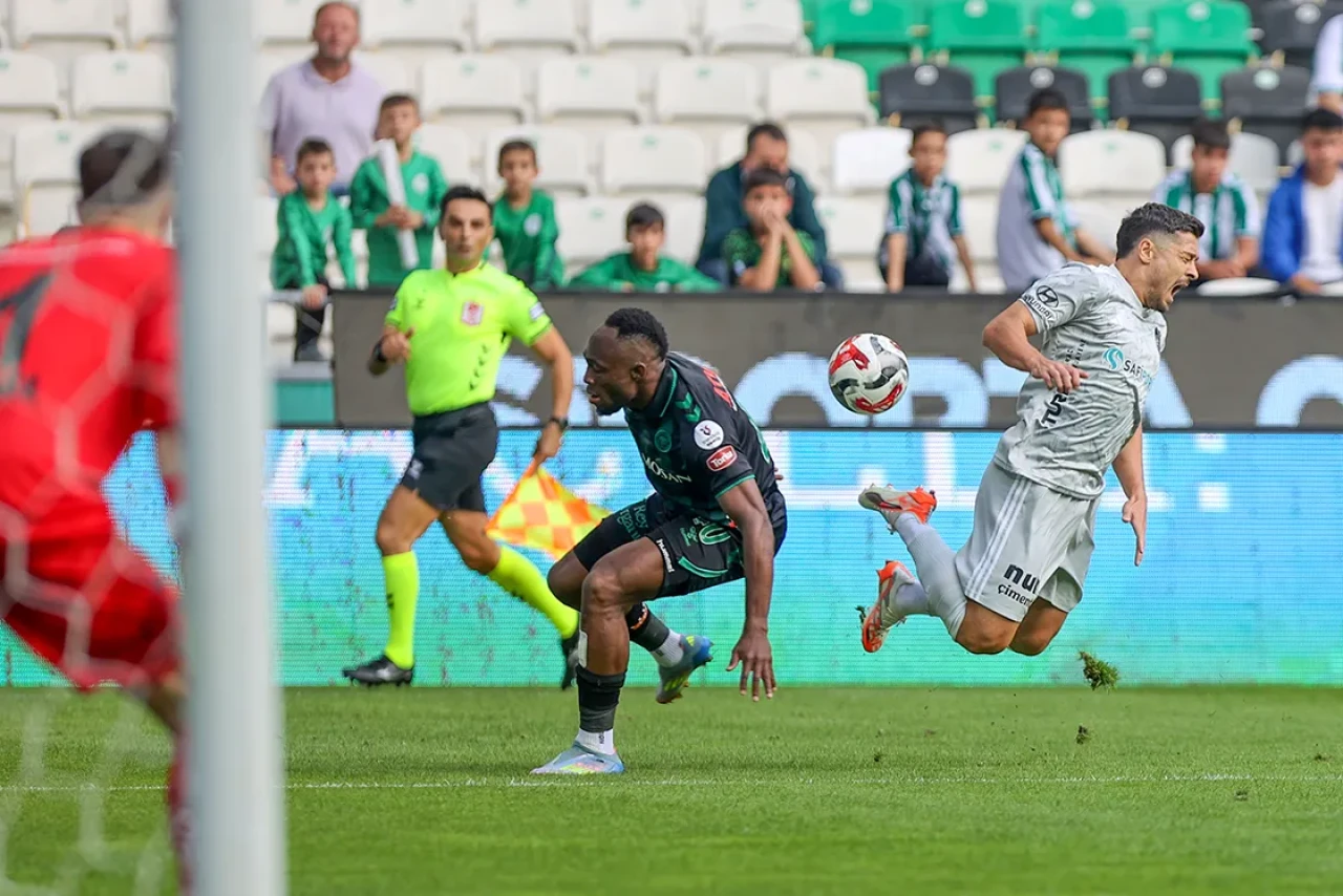 Kocaelispor, deplasmanda Konyaspor’u 3-2 mağlup etti