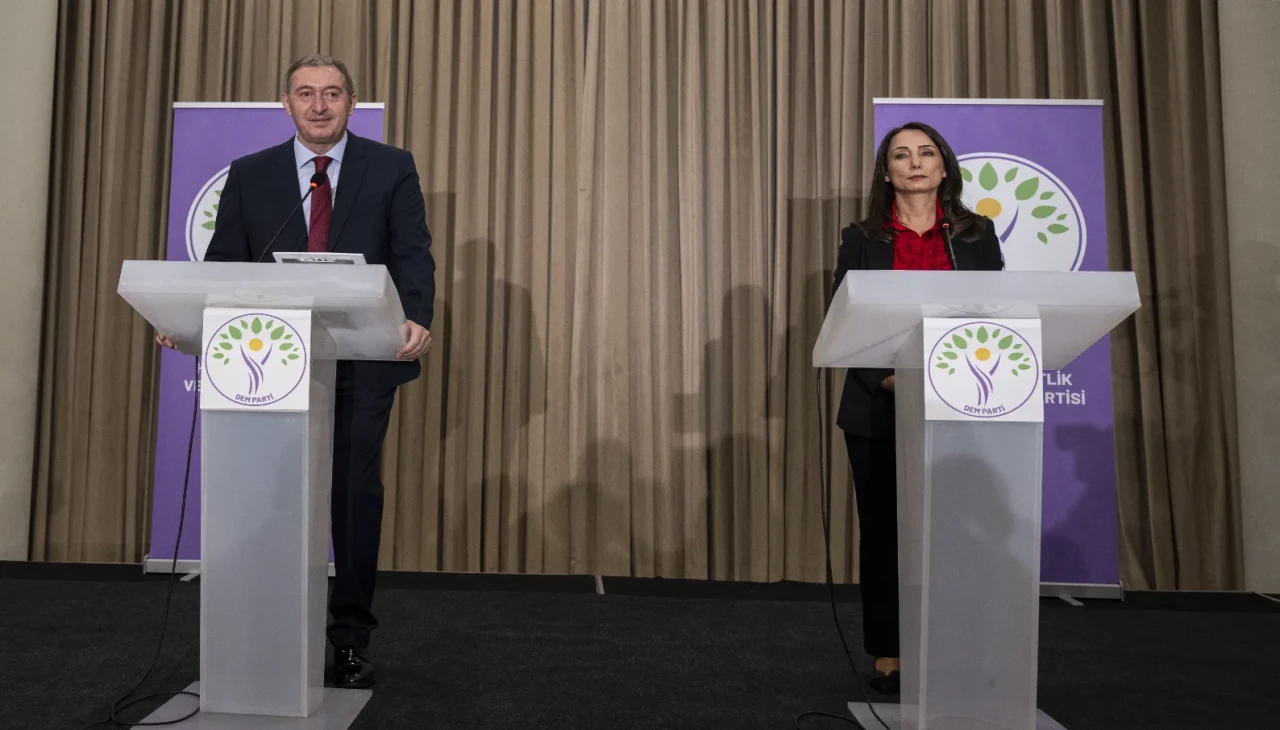DEM Parti Eş Başkanları: Yeni sayfa açılıyor kendi hikayemizi yazma zamanı