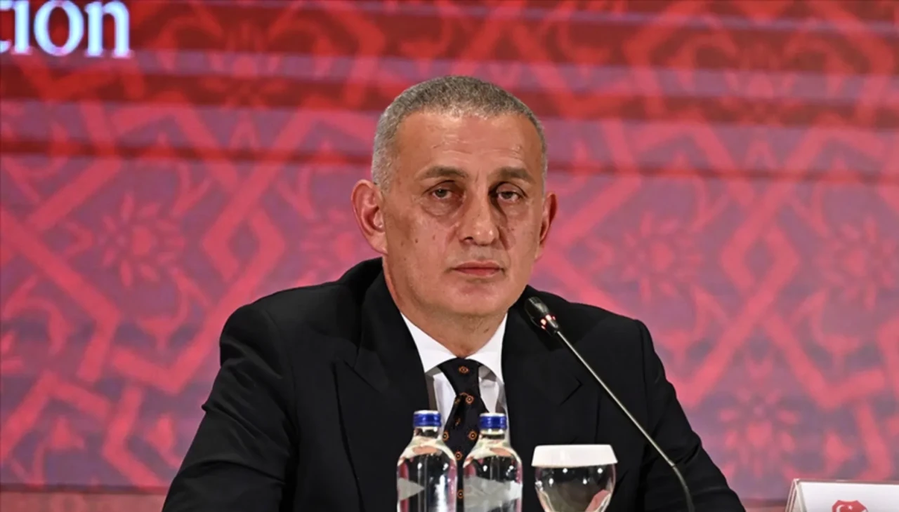 TFF Başkanı Hacıosmanoğlu: “Futbolun kutsal çizgileri menfaat oyun alanı değildir”