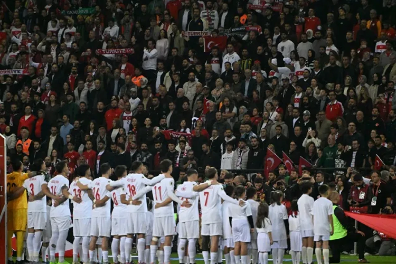 A Milli Takım, Gürcistan'ı 4-1 geçerek Dünya Kupası hedefinde önemli bir adım attı