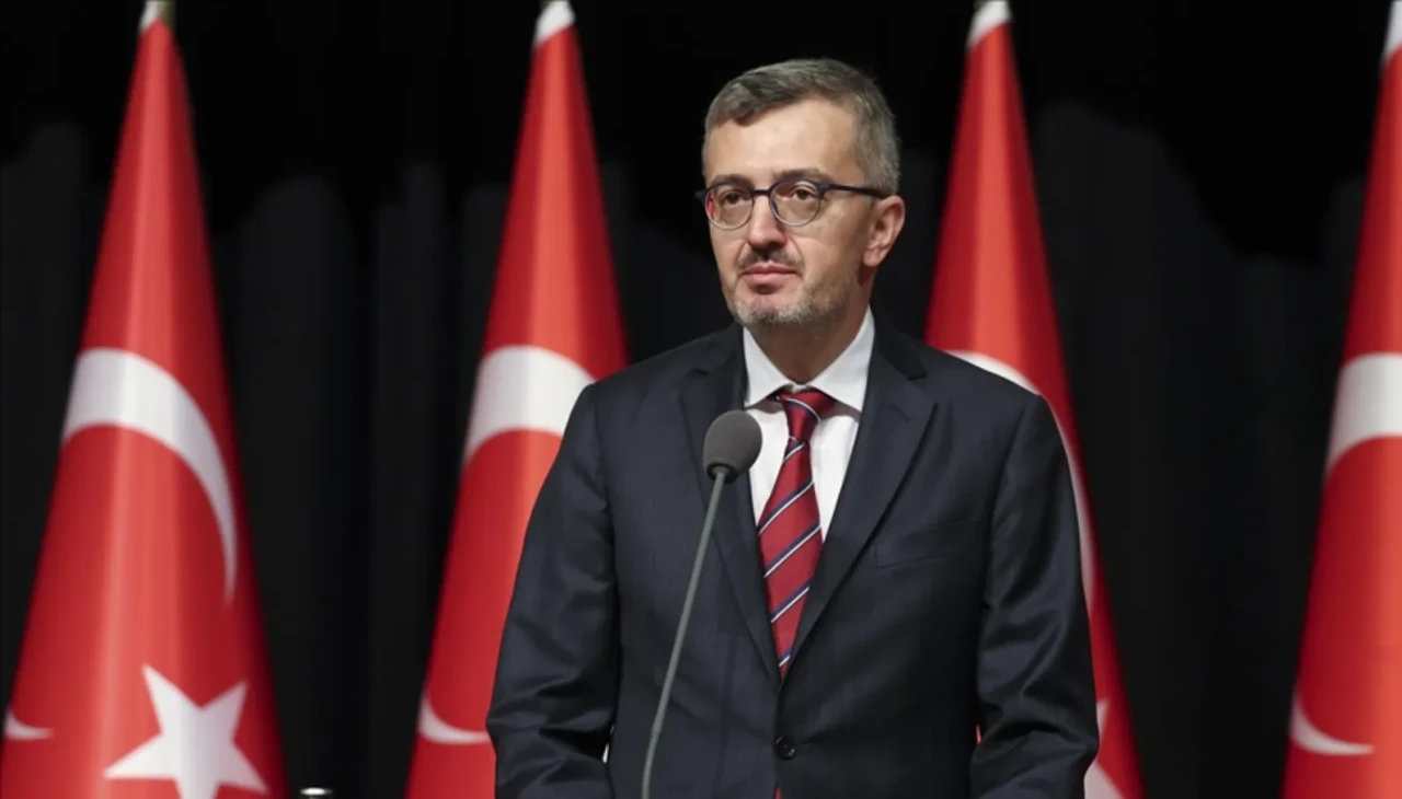 İletişim Başkanı Duran: “PKK’nın açıklaması, terörsüz Türkiye sürecinde yeni bir adımdır”
