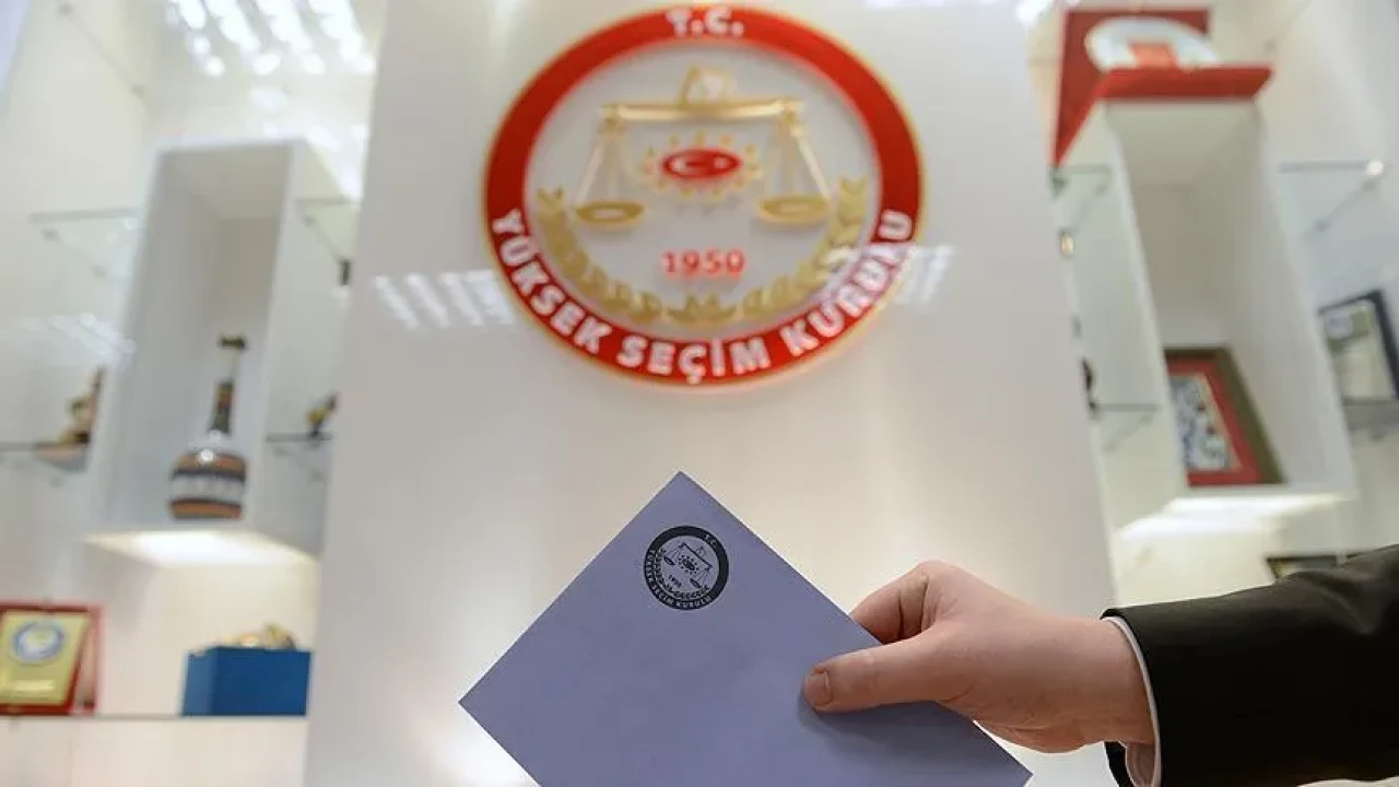 YSK'dan tartışmalı karar: CHP İstanbul İl Kongresi durdurulmayacak