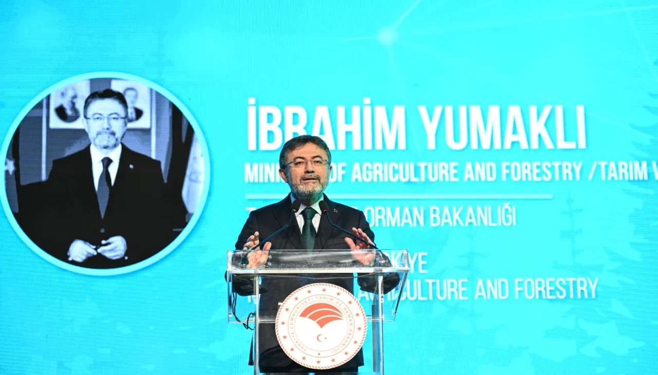 Tarım ve Orman Bakanı Yumaklı : Türkiye ormancılıkta vizyon ülkesi