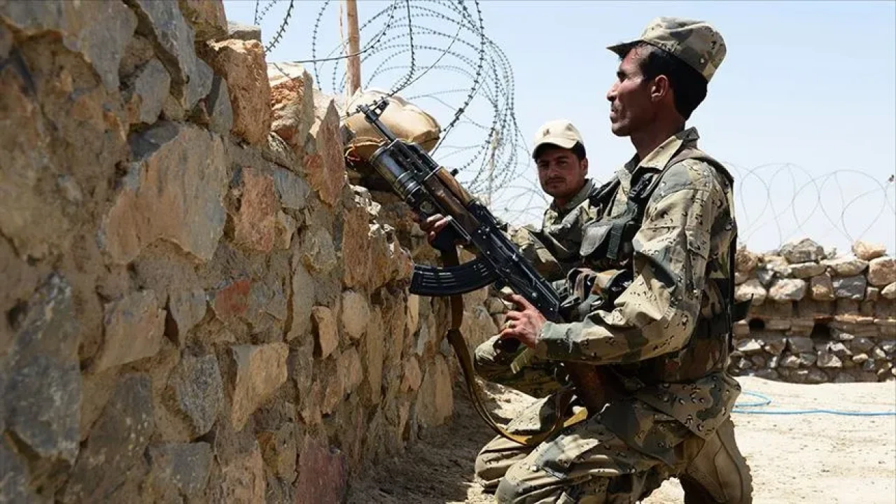 Afganistan-Pakistan sınırında çatışma: Taliban misillemeye geçti, can kayıpları artıyor