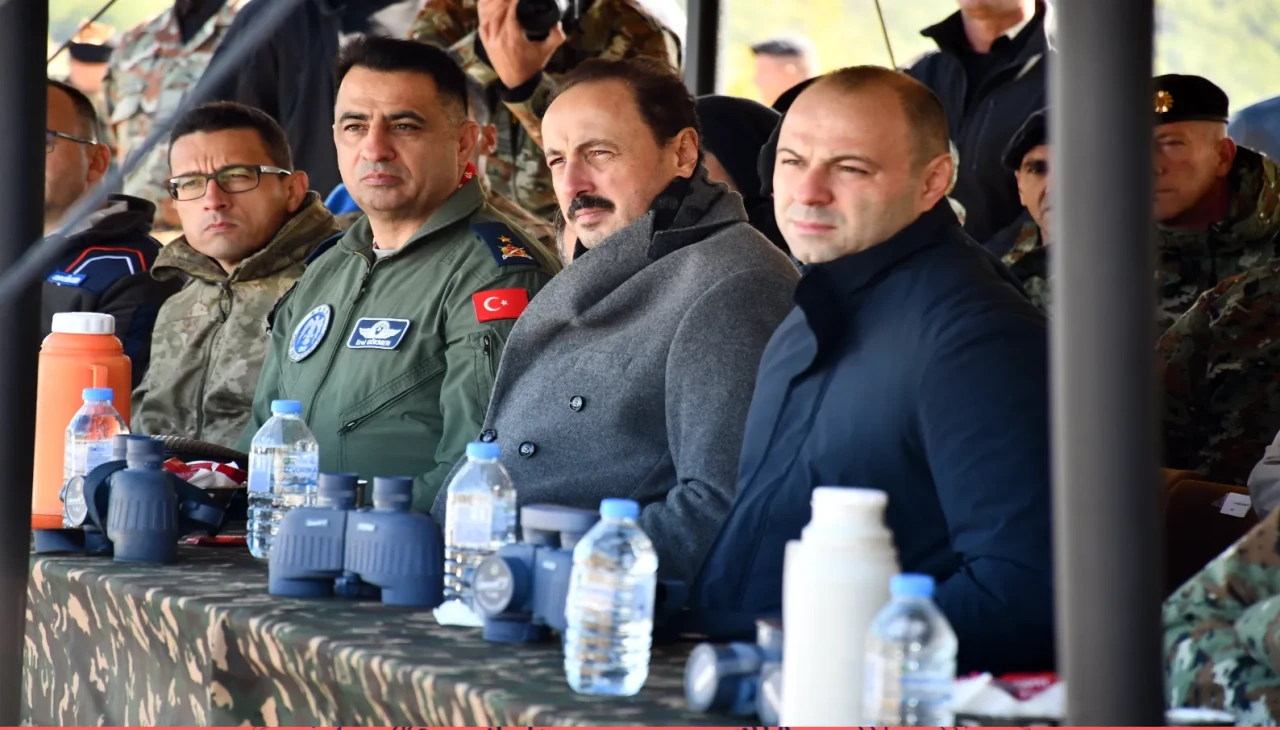 Kuzey Makedonya’da Türkiye’den temin edilen askeri teçhizatlar tanıtıldı
