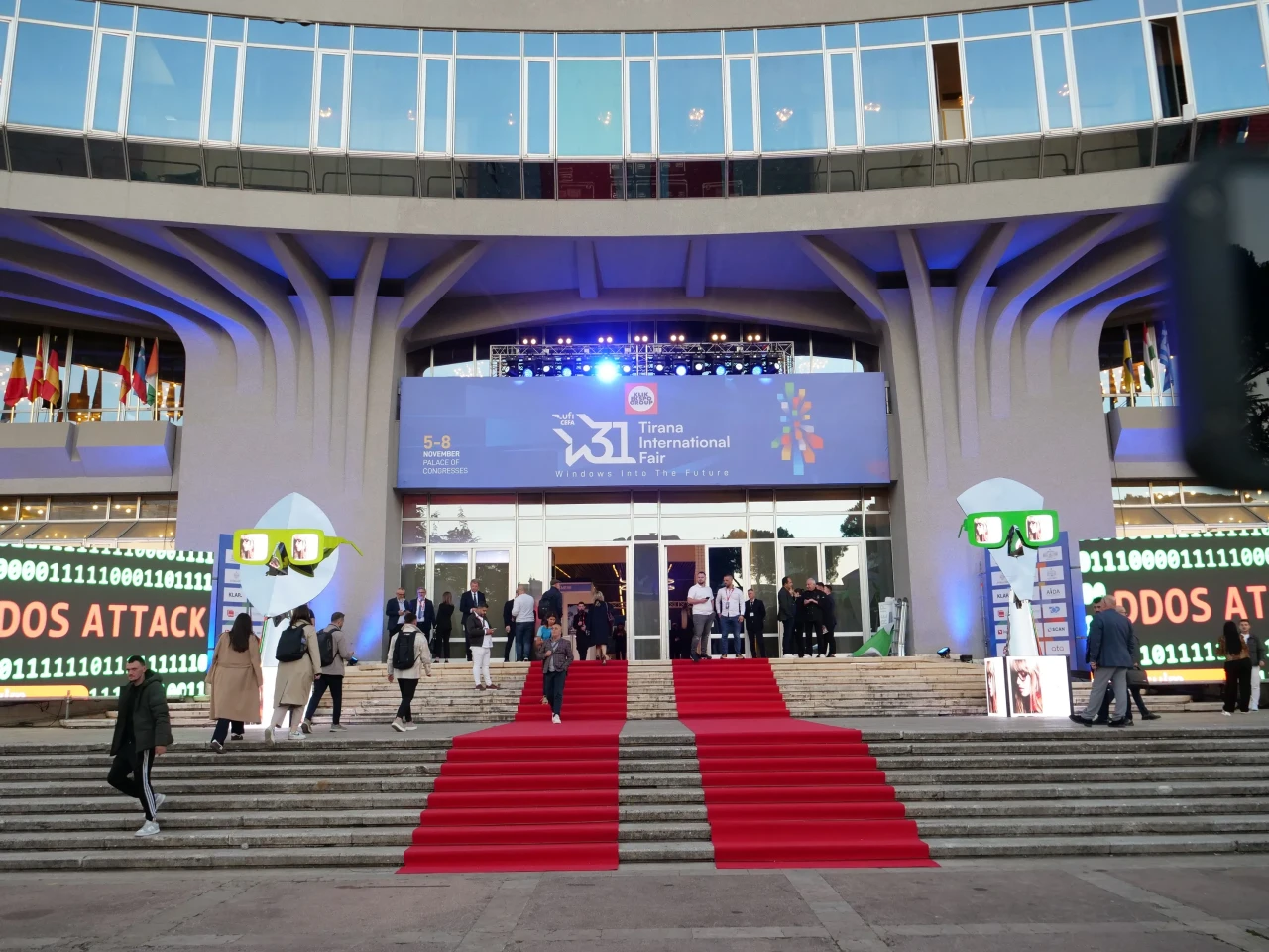 Arnavutluk'ta 31. Uluslararası Tiran Fuarı kapılarını açtı