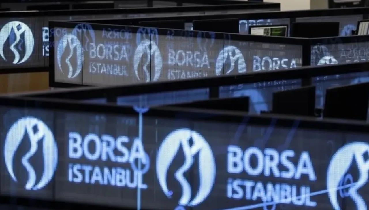 BIST 100 haftaya satış baskısıyla başladı: 10.894 puana düştü
