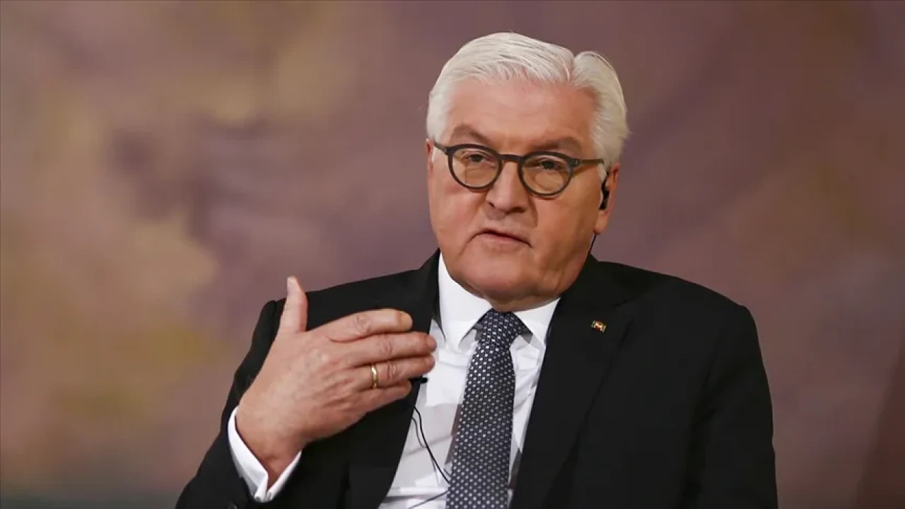 Almanya Cumhurbaşkanı Steinmeier: "Zorunlu askerlik, savunma için en adil çözüm"