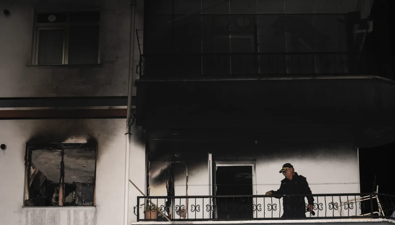 Mamak'ta korkutan patlama: 1 yaralı bina tahliye edildi