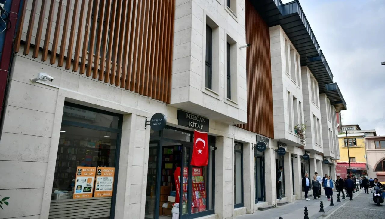Cağaloğlu Kitapçılar Sokağı 15 Kasım’da açılıyor: Babıali yeniden canlanıyor