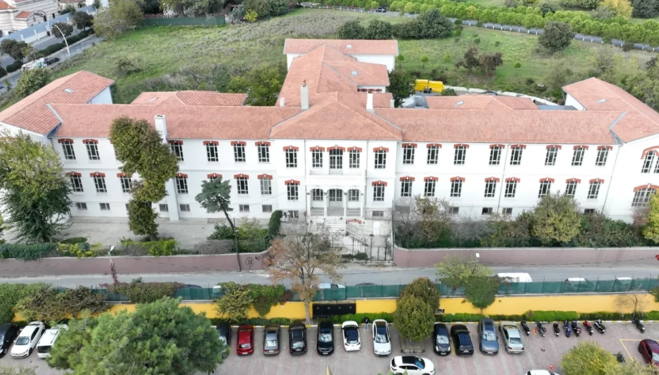 Balıklı Rum Hastanesi’nde sahte reçete skandalı: 3 tutuklama