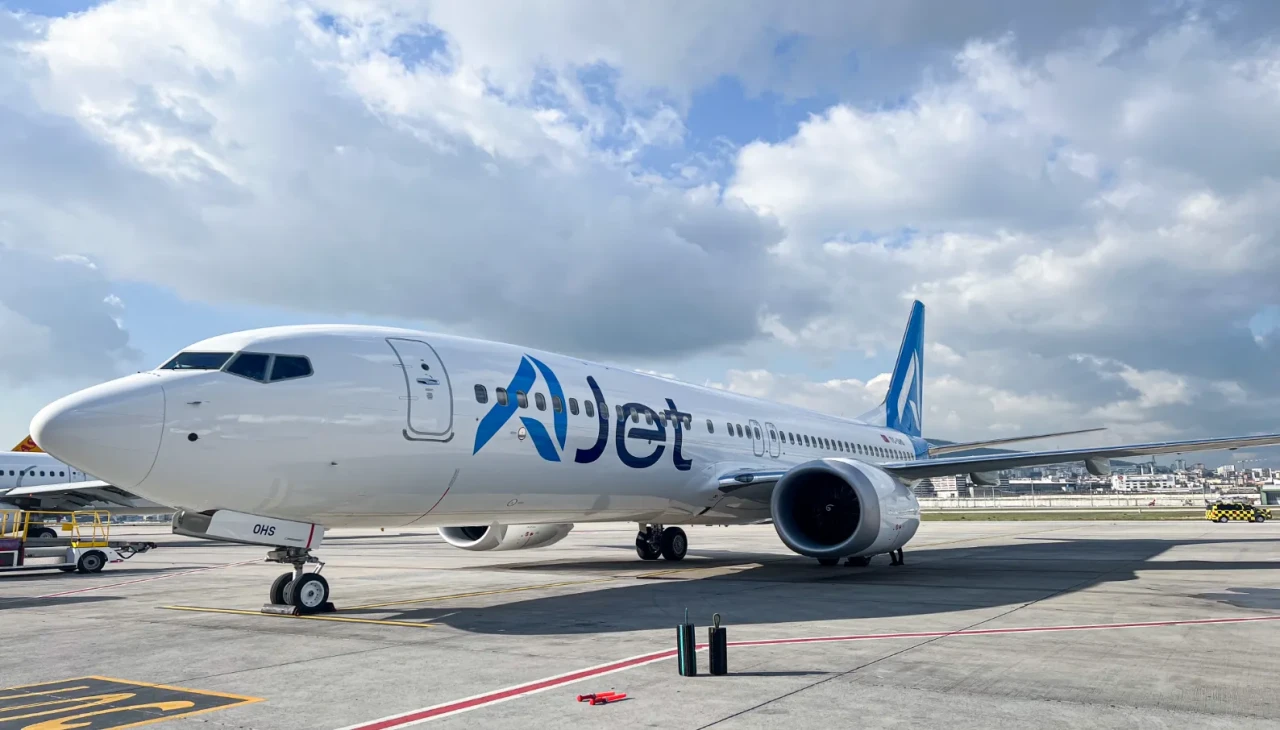 Filo gençleşiyor: AJet’in 9. ve 10. Boeing 737-8 MAX’ı geldi