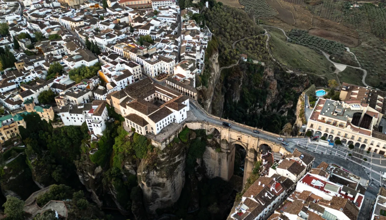 Uçurumun Üstündeki Tarih: Ronda’nın İkonik Puente Nuevo'su