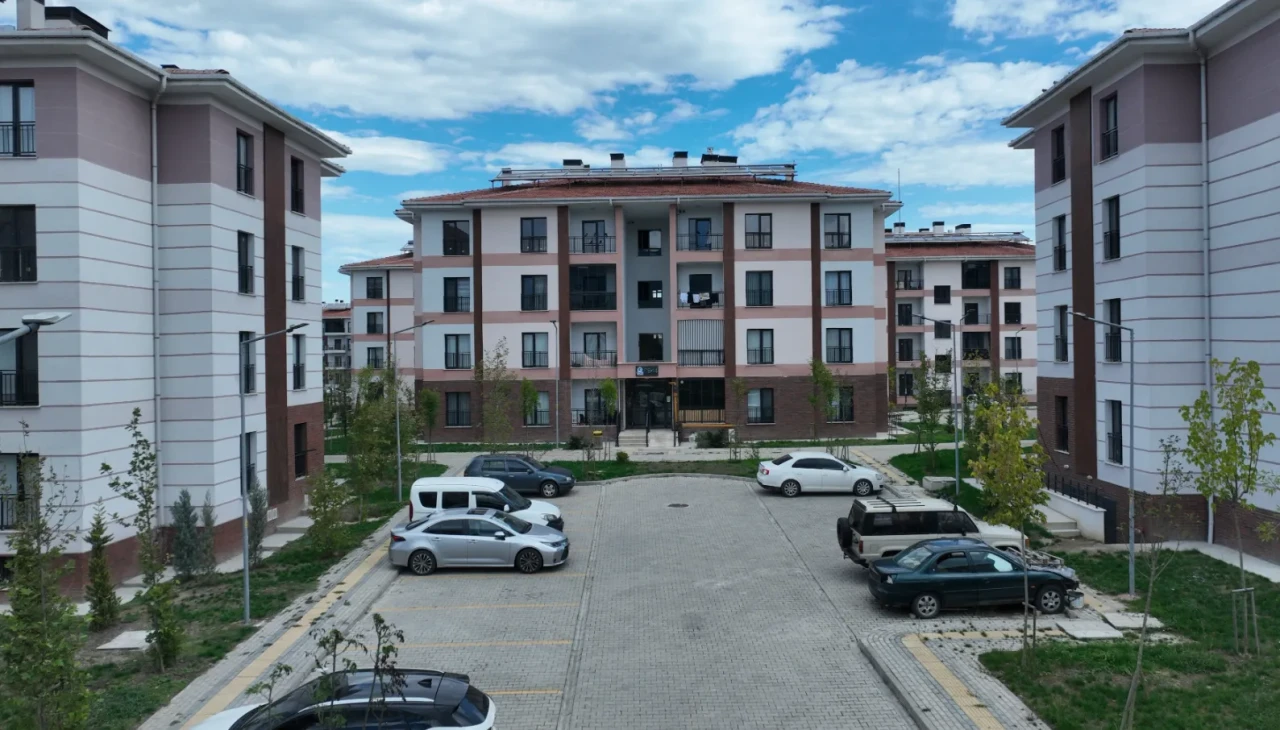 Emlakjet Ekim raporu: Kiralar yüzde 70 arttı konut satışları düşüşte