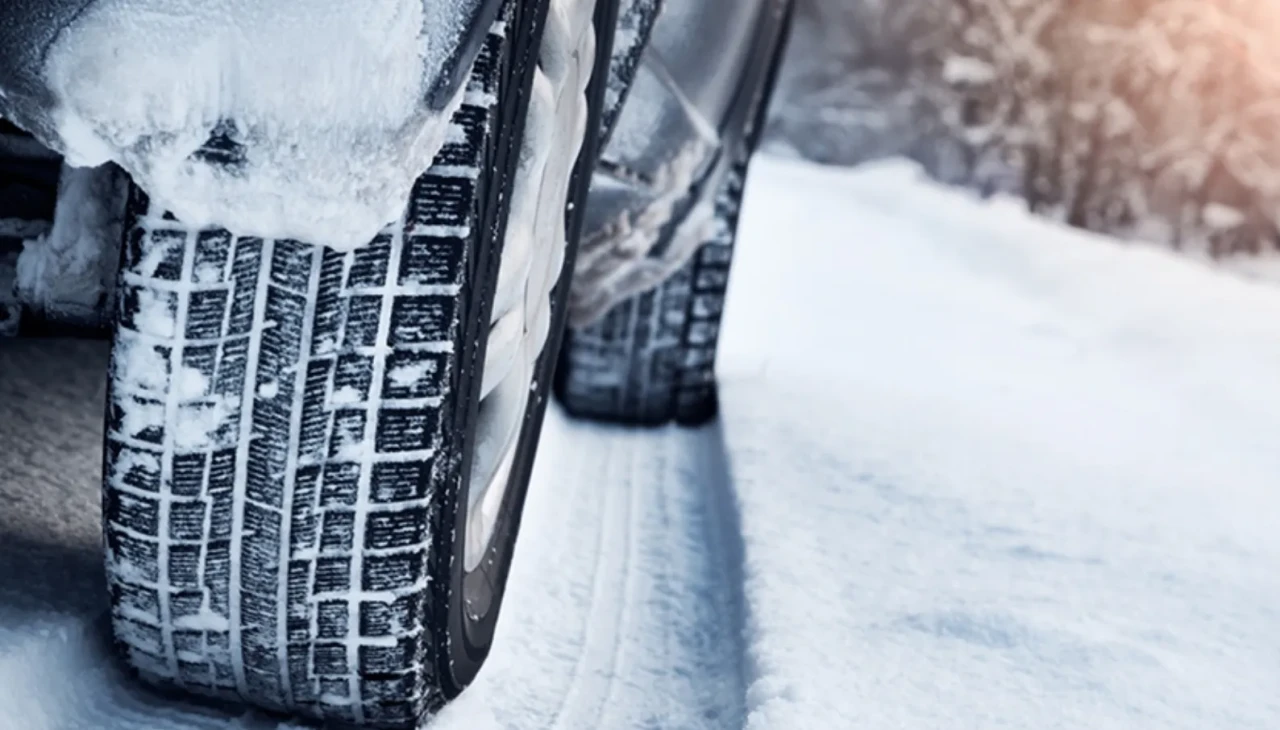 Ticari araç sahiplerine kış lastiği zorunluluğu 15 Kasım'da başlıyor