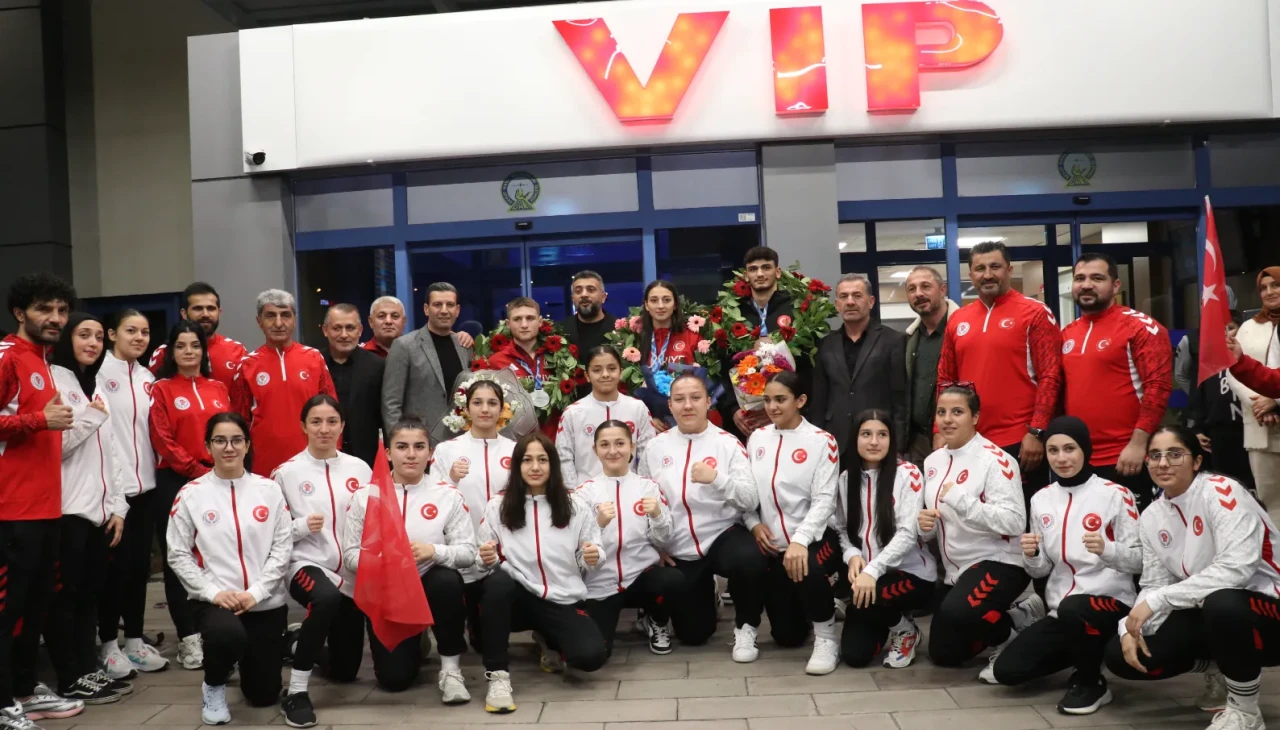 Trabzon’da madalya sevinci: Avrupa şampiyonları yurda döndü