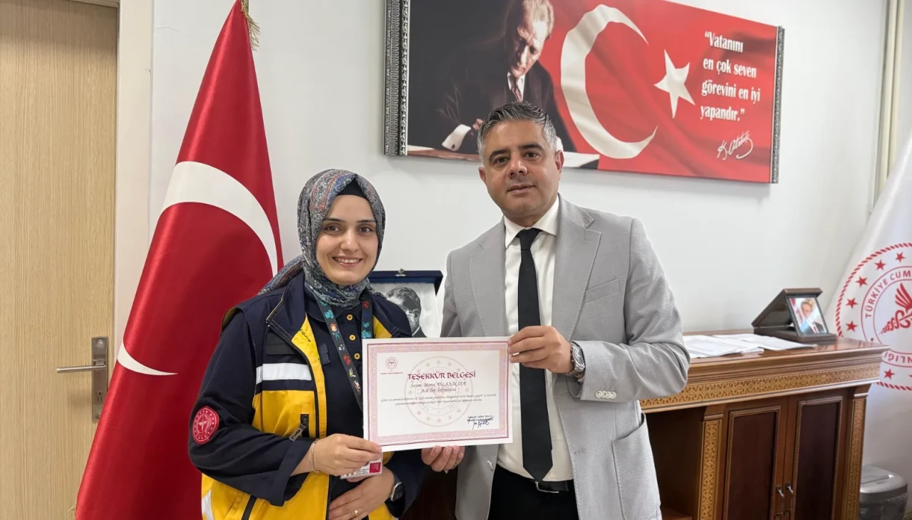 Telefonla Doğum: 112 Acil Çağrı Merkezi yönlendirdi eşi doğum yaptırdı