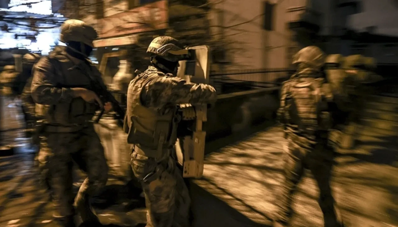 Özel Harekât polisi Emre Albayrak görevi başında şehit düştü