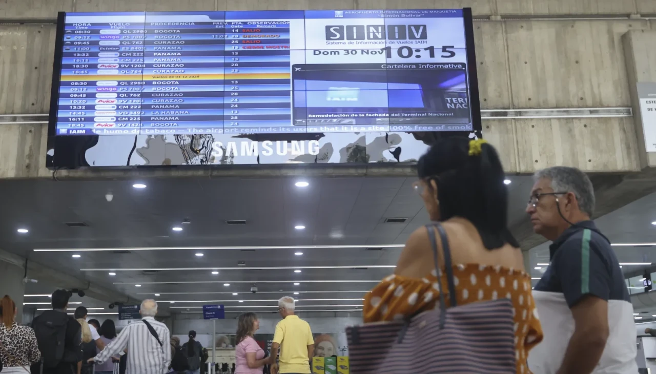 Trump'ın uyarısına rağmen Venezuela'da uçuşlar devam ediyor