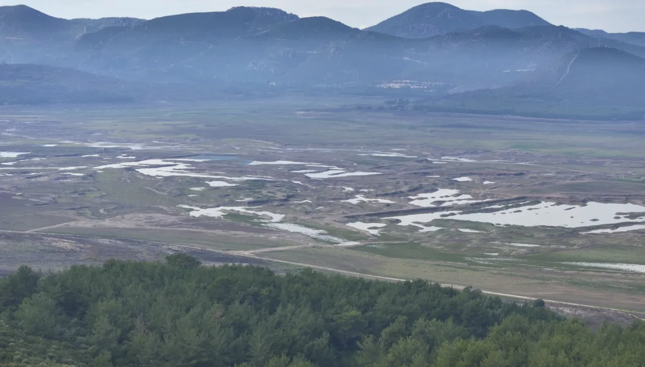 Balçova ve Gördes’te su bitti: Tahtalı’da yüzde 1’in altında