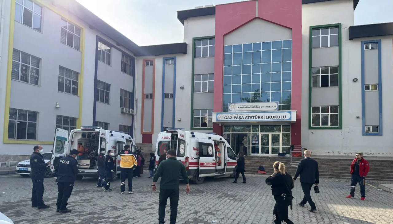 Gazipaşa Atatürk İlkokulu: 17 öğrenci hastaneye kaldırıldı