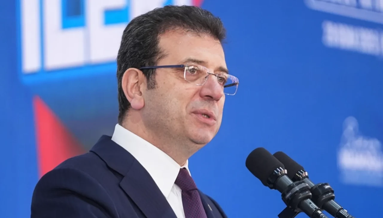 İmamoğlu'nun "bilirkişiyi etkilemeye teşebbüs" davası ertelendi