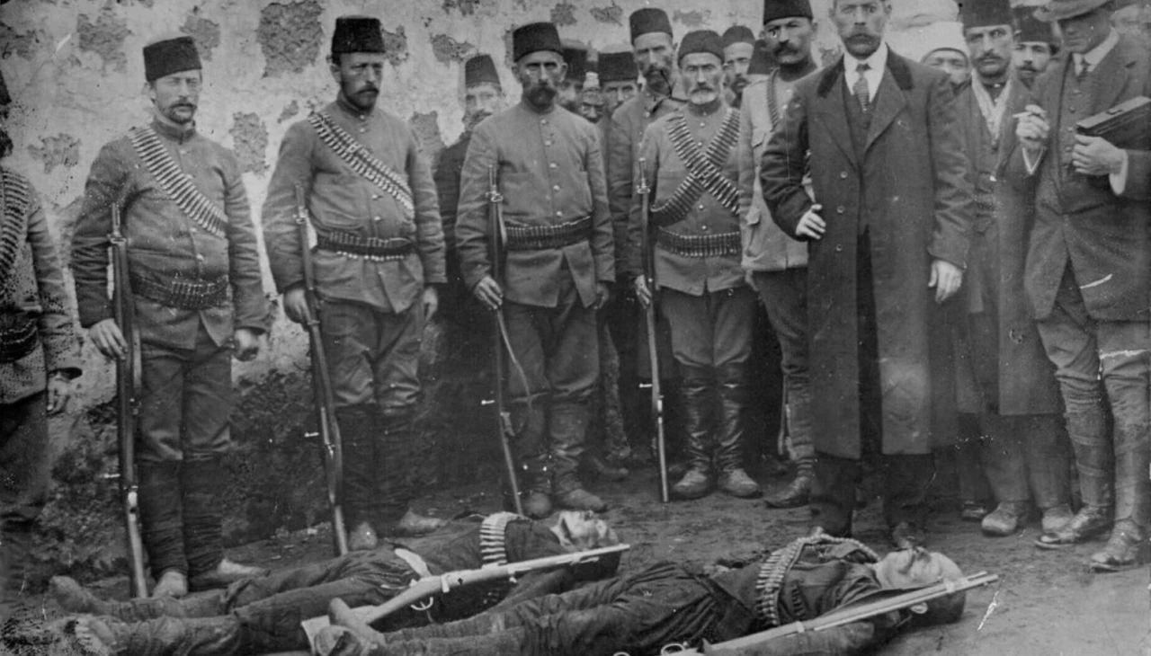 Bir kahramanın ölmeyen ölümü: Hekimoğlu