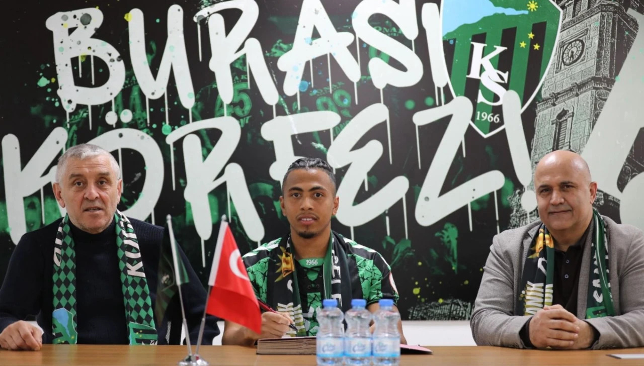 Kocaelispor, Rigoberto Rivas'ı kadrosuna kattı