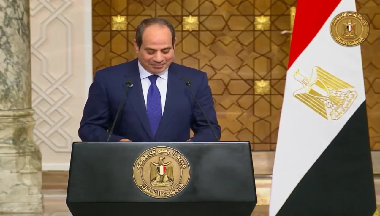 Sisi, Trump'ın liderliğinin barışına katkı sağlayacağına söyledi