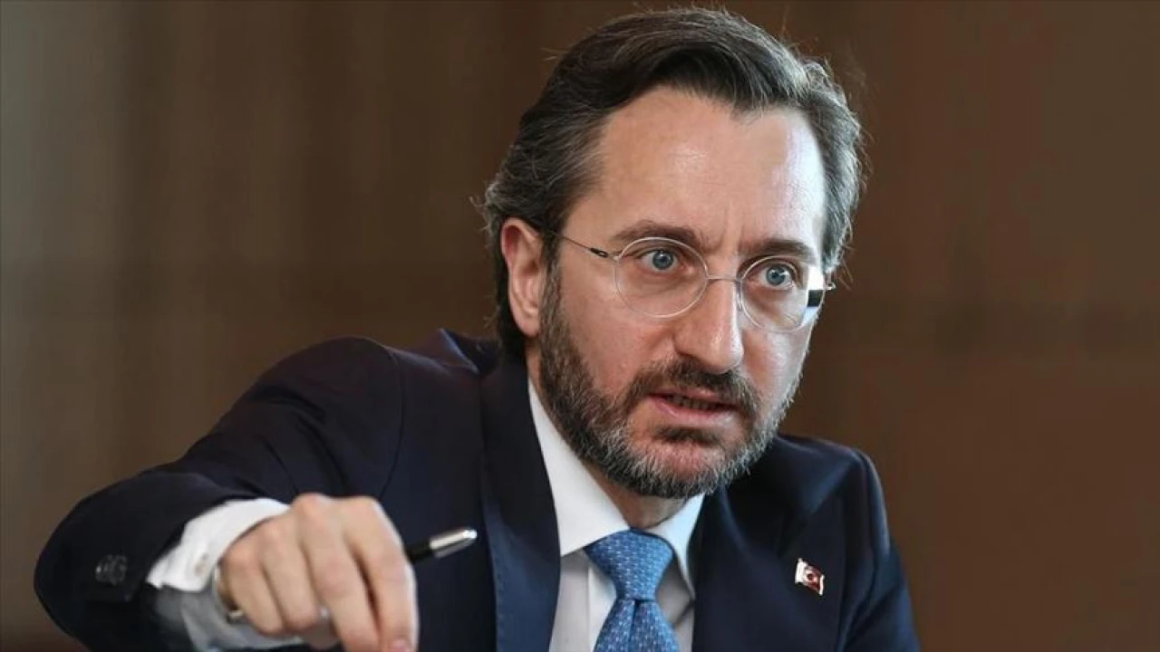 Fahrettin Altun: Cumhurbaşkanımıza yönelik akla ziyan iftiralar atıldığına da şahit olmaktayız