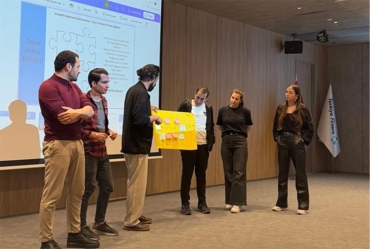KDM Akademi’den genç liderlere eğitim hamlesi