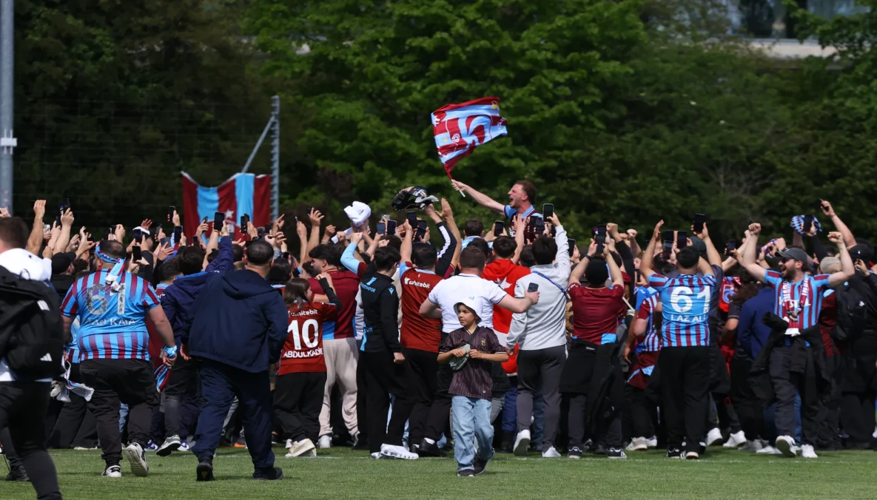 Trabzonspor, UEFA Gençlik Ligi'nde Salzburg'u geçerek finale yükseldi!