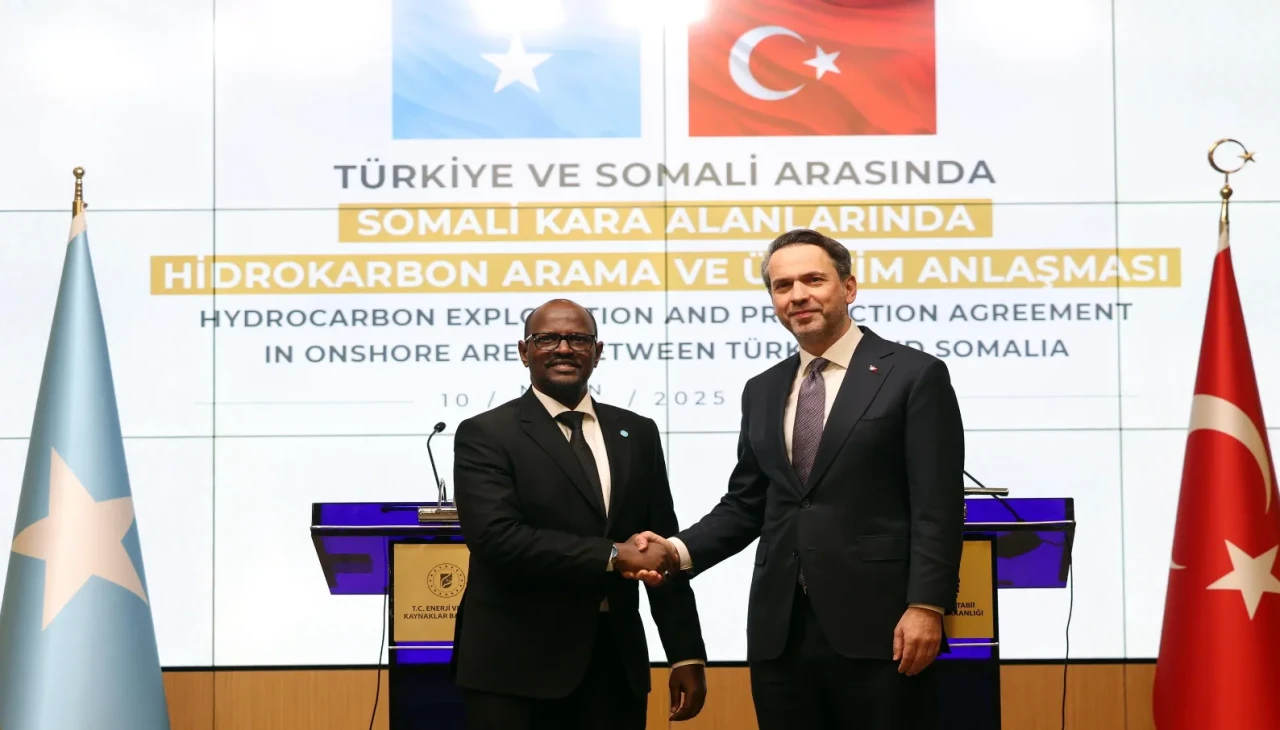 Türkiye ve Somali'den tarihi enerji anlaşması