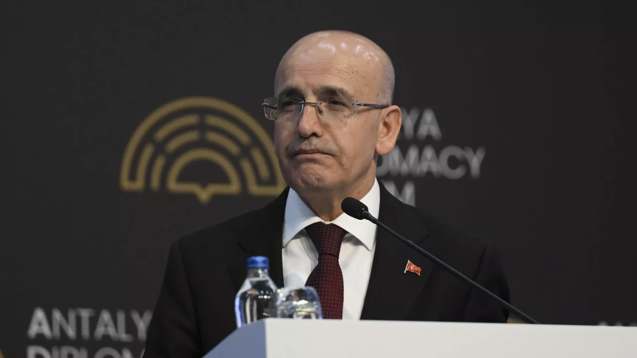 Şimşek: Türkiye sağlam temellerle güçlü bir geleceğe yürüyor