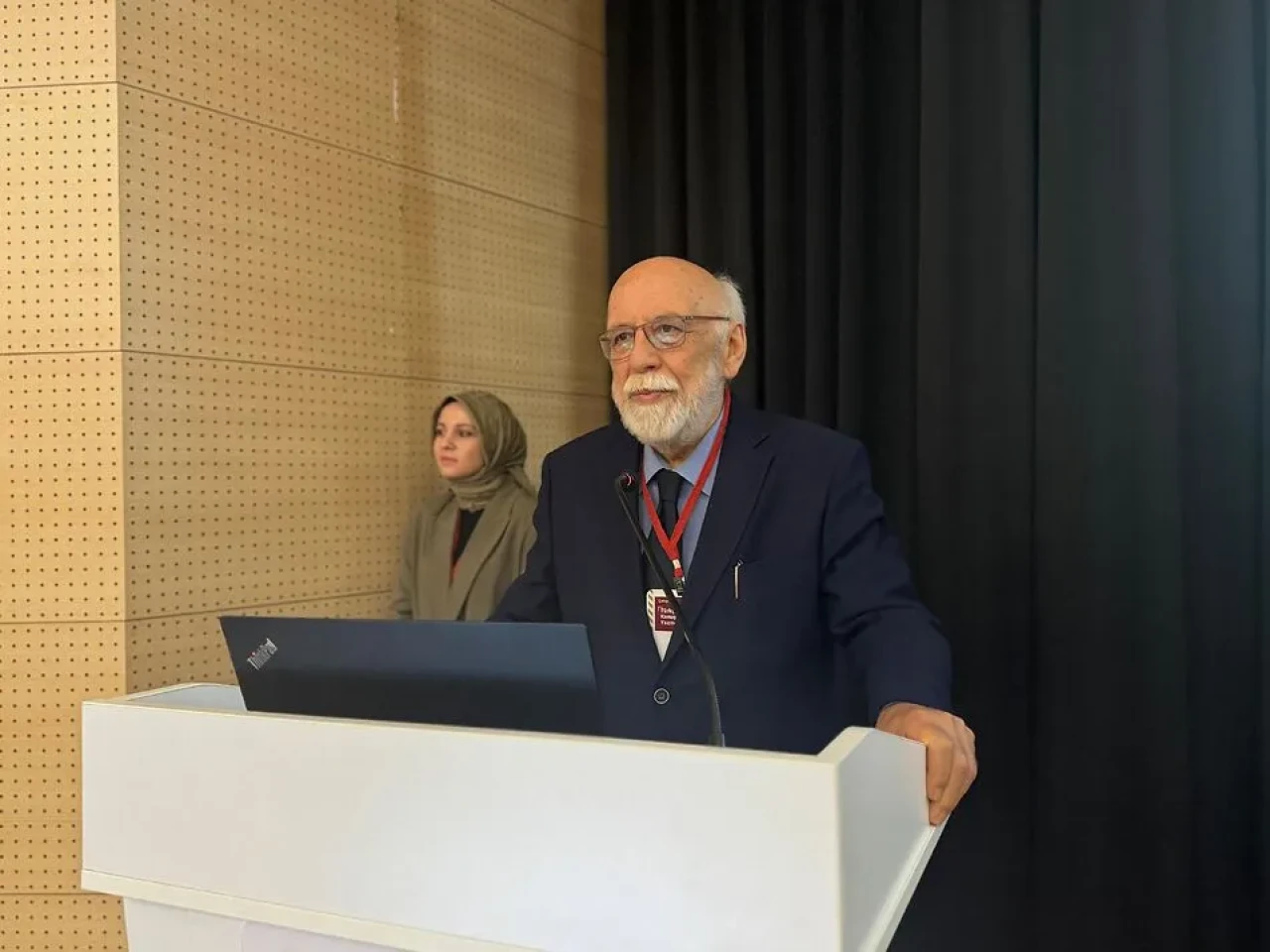 "Türkçe Düşünmek, Konuşmak ve Yazmak" Çalıştayı İstanbul'da Gerçekleştirildi