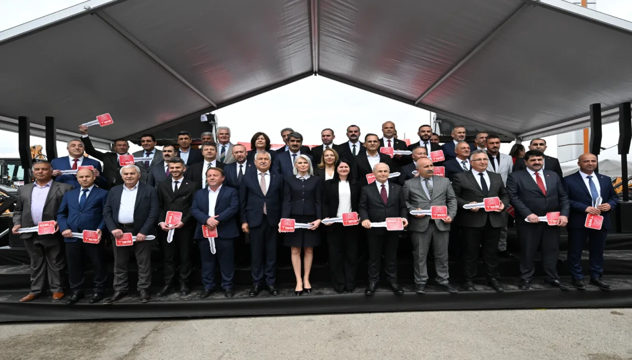 TBB'den 40 belediyeye araç desteği