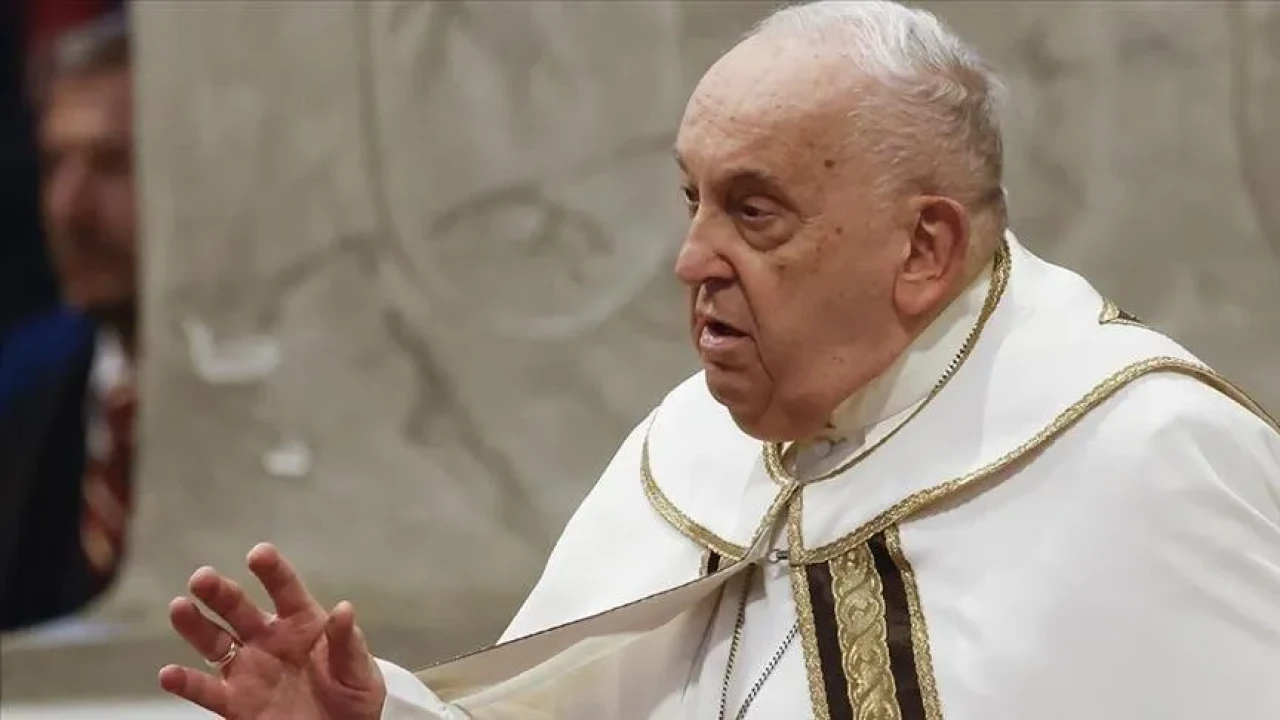 Vatikan, Papa Franciscus'un ölüm nedenini ve vasiyetini açıkladı: "Azize Büyük Meryem Bazilikası'na defnedilmek istedi"