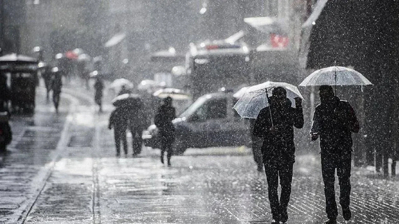 29 Nisan 2025 Türkiye hava durumu: Sağanak ve fırtına uyarısı