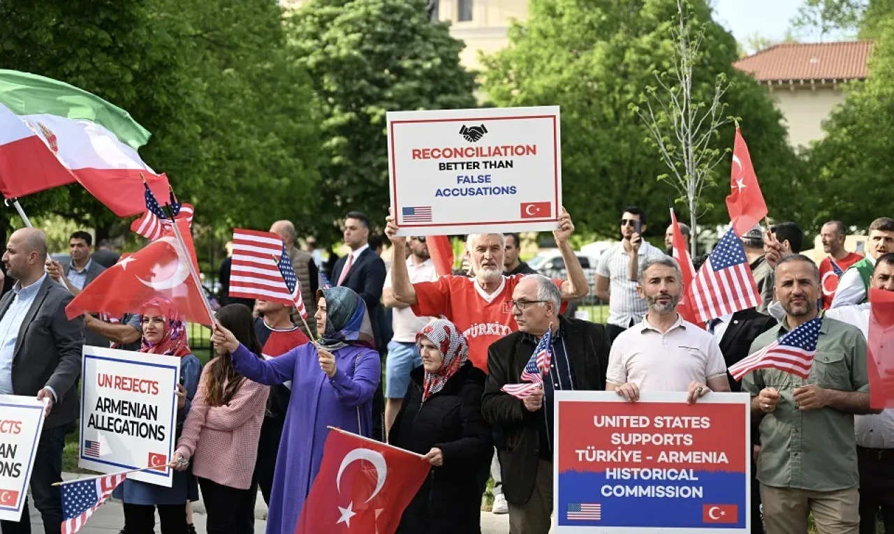 Washington’da 1915 olaylarının çarpıtılması protesto edildi