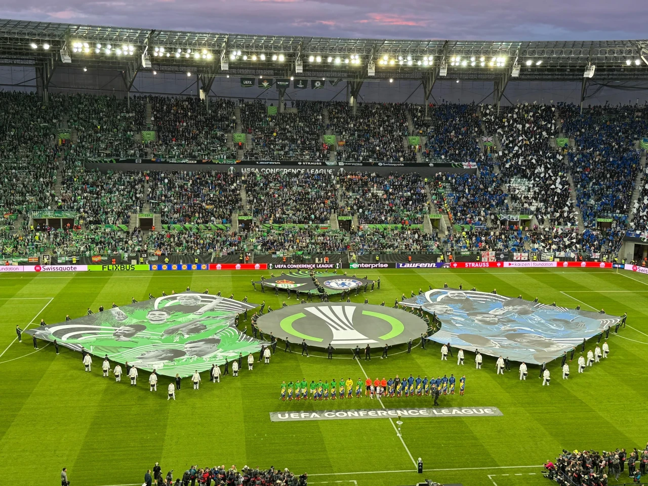 Chelsea, Real Betis'i 4-1 yenerek UEFA Konferans Ligi'nde tarihe geçti