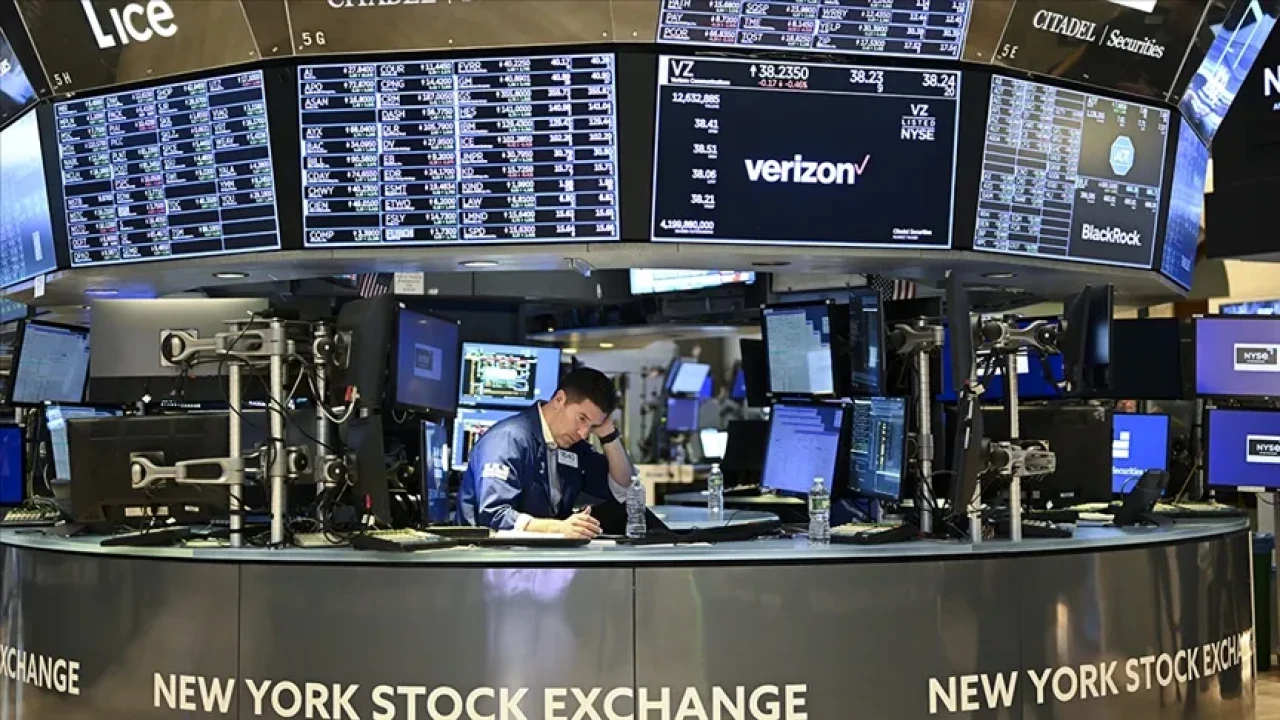 New York borsası düşüşte!  ABD-Çin ticaret görüşmeleri yatırımcıları temkinli davranmaya itiyor mu?
