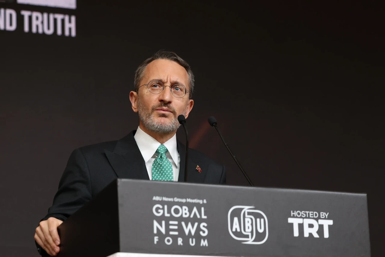 Fahrettin Altun'dan sert açıklama:  İsrail’in Filistin’deki katliamı soykırıma dönüştü