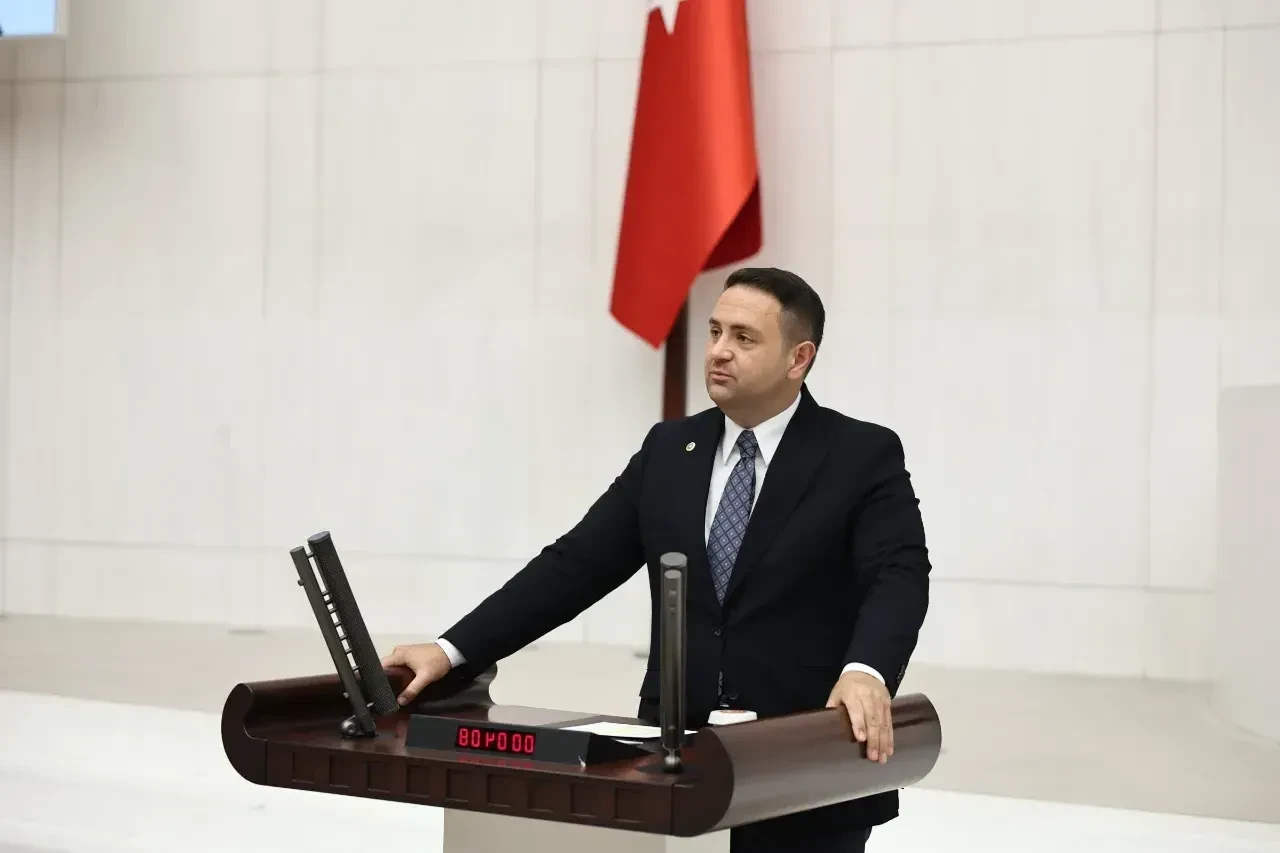TBMM'de İmamoğlu'na yönelik X hesabı engeline sert eleştiri
