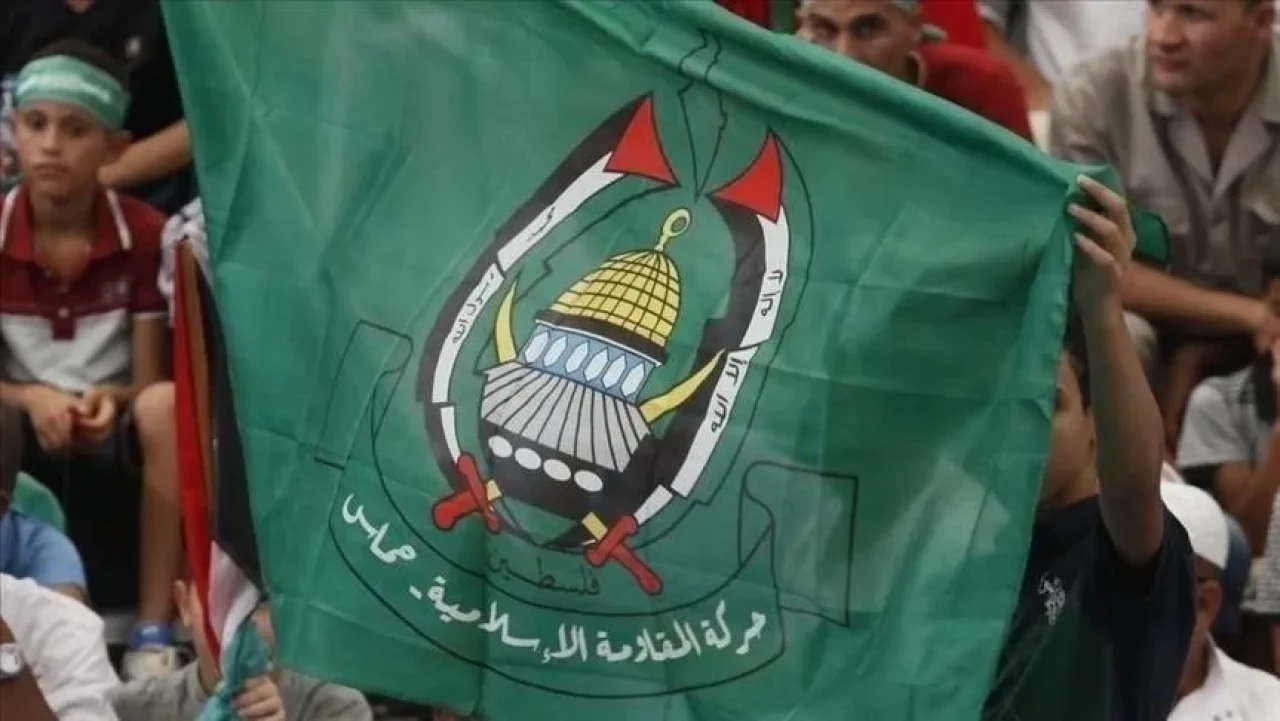 Hamas'tan İsrail'e uluslararası yargılama çağrısı: Bureyc Mülteci Kampı'ndaki okula saldırıda 22 kişi hayatını kaybetti!