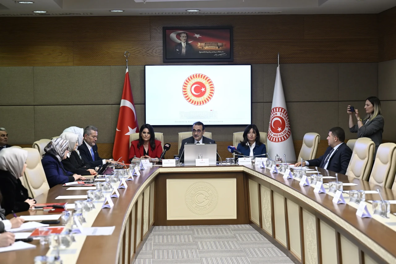 Tbmm yapay zeka araştırma komisyonu toplantıları devam ediyor